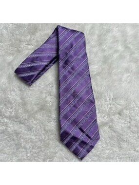 Trussardi Men's Silk Tie Purple Lavender Striped Woven Made in Italy Designer